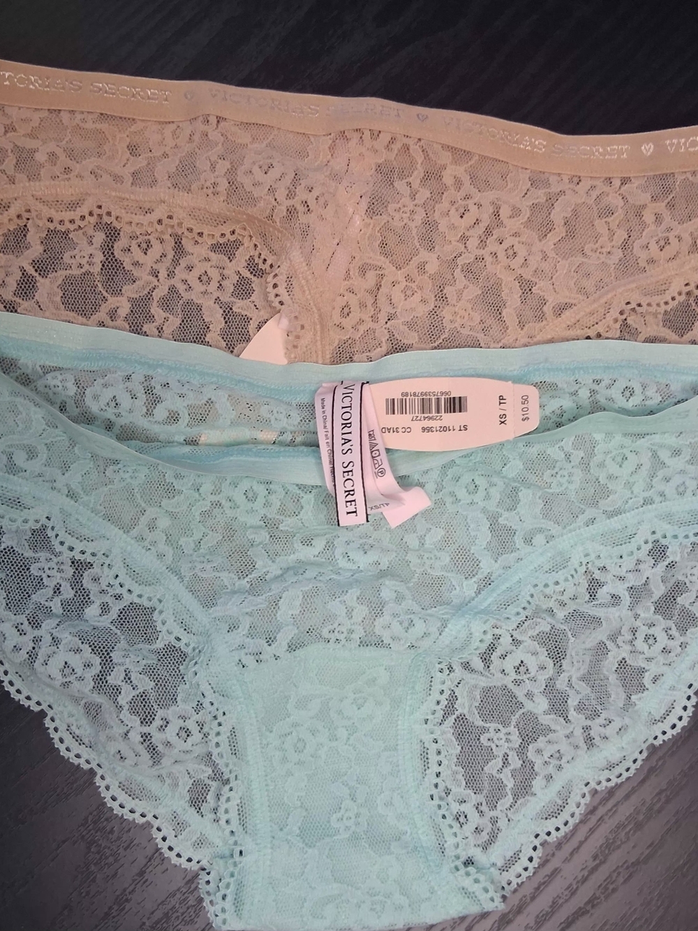 Victoria's Secret NWT Lace Cheeky Panties Lot of 2 XS Logo Waistband Floral Lace